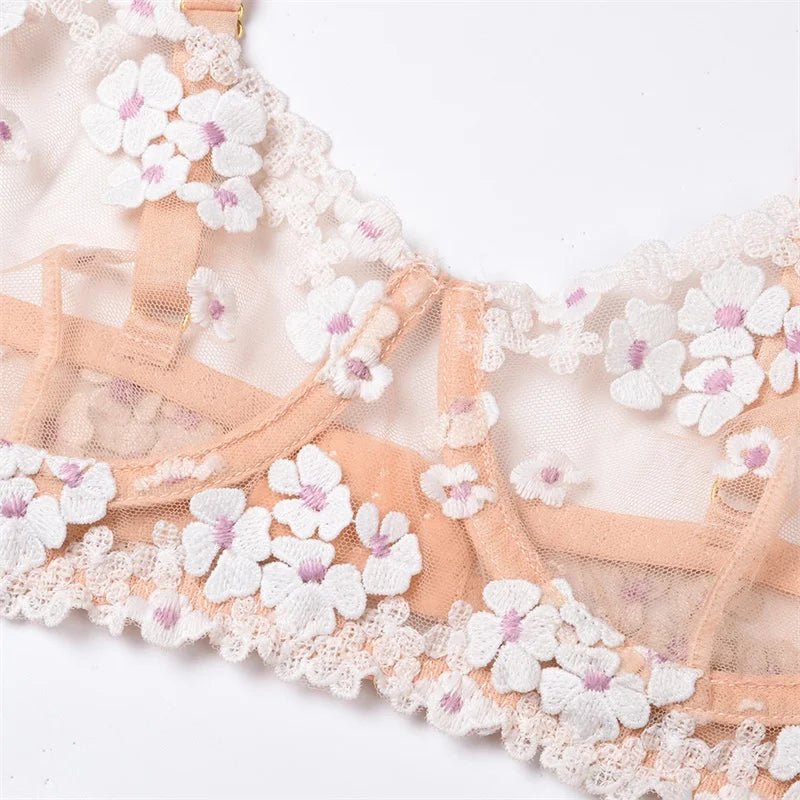 Erocult- Lingerie Set - Flirty Flowers -Lingerie Set