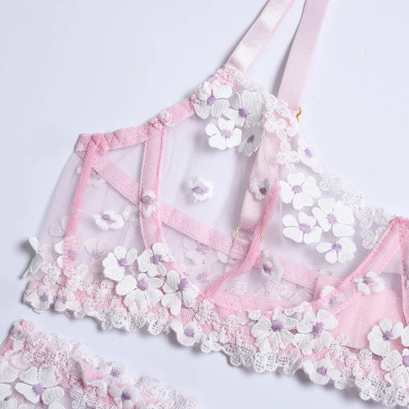 Erocult- Lingerie Set - Flirty Flowers -Lingerie Set