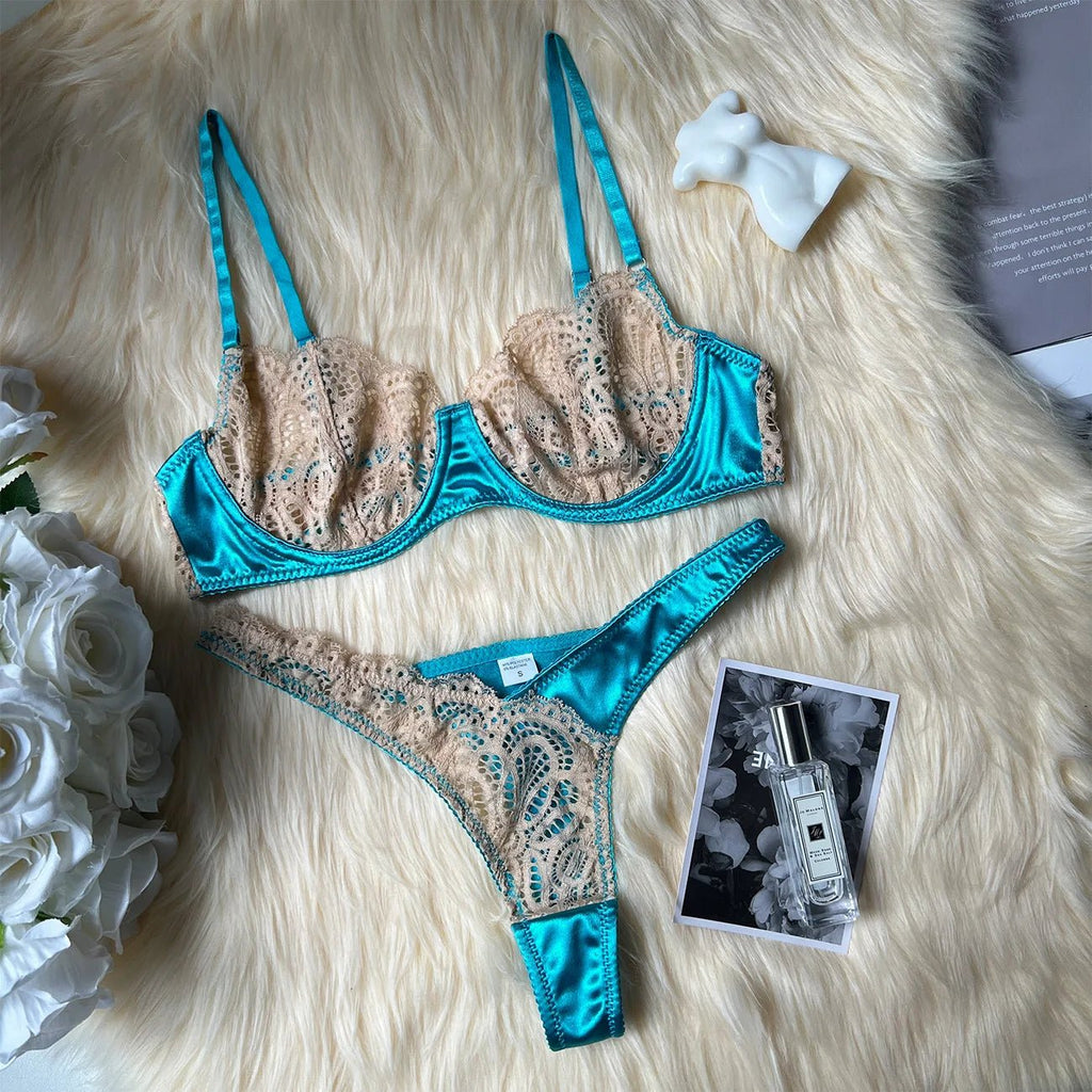 Erocult- Lingerie Set - Light Charm -Lingerie Set
