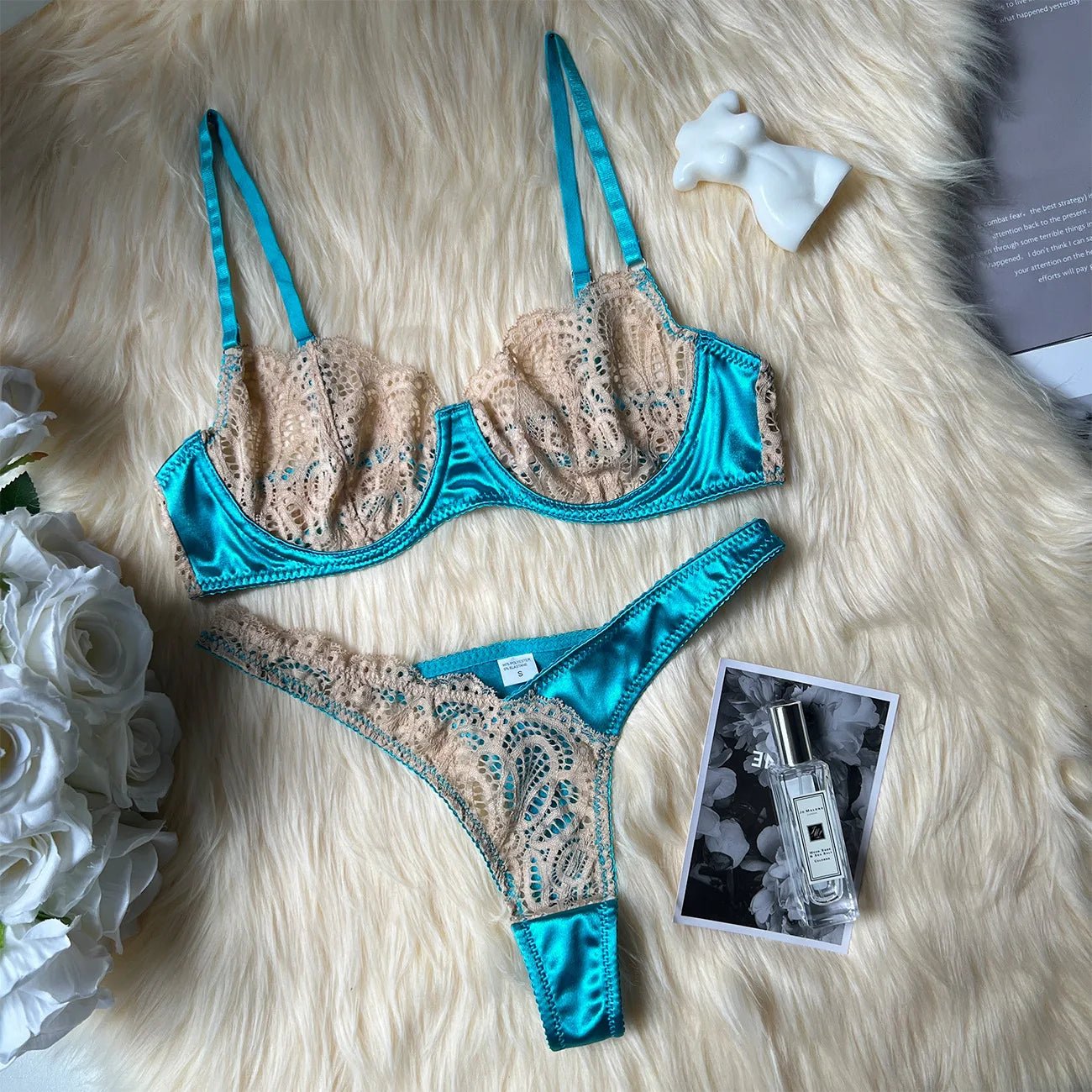 Erocult- Lingerie Set - Light Charm -Lingerie Set